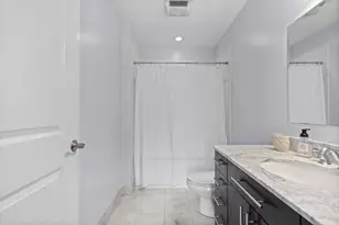 152 Old Colony, Boston, MA 02127 - Photo 16