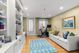 20 Webster St, Brookline, MA 02446 - Photo 14