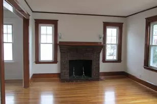 81 Webster St, Arlington, MA 02474 - Photo 2