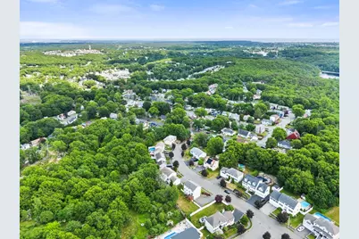 31 Emerald Dr, Lynn, MA 01904 - Photo 38