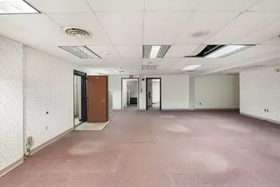 1 N Main St, Webster, MA 01570 - Photo 10