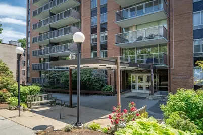45 Longwood Ave #408, Brookline, MA 02446 - Photo 20