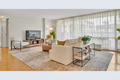 45 Longwood Ave #408, Brookline, MA 02446 - Photo 2