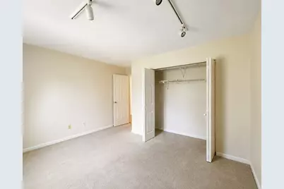 13 Northfield Ln #13, Dartmouth, MA 02747 - Photo 18