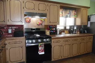 97 Stevens St, Fall River, MA 02721 - Photo 4