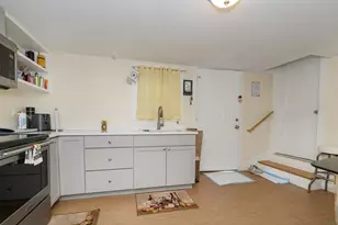 77-79 Chestnut St, Lynn, MA 01902 - Photo 10