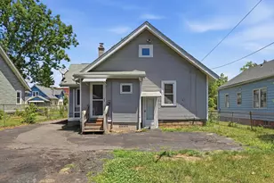 136 Maynard St, Springfield, MA 01109 - Photo 30