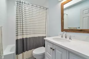 7 Loading Place Rd, Manchester by the Sea, MA 01944 - Photo 18
