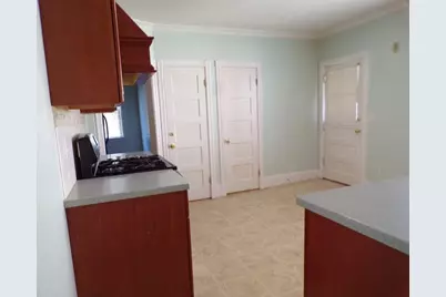 120-122 Firglade Ave, Springfield, MA 01108 - Photo 10
