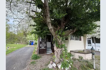 31 Rivermead, East Hartford, CT 06118 - Photo 2