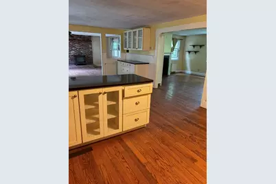 15 West St, New Salem, MA 01355 - Photo 2