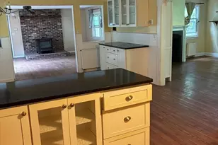 15 West St, New Salem, MA 01355 - Photo 8