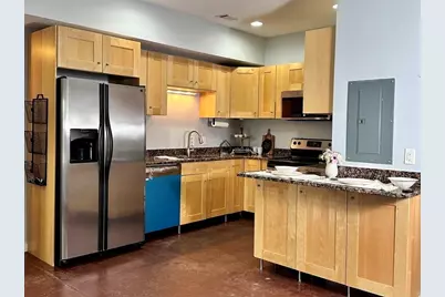 20 Willliam Street #8, Worcester, MA 01609 - Photo 2