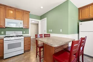 1521 Centre St, Boston, MA 02132 - Photo 6
