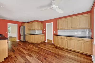 111 North St, Grafton, MA 01519 - Photo 4