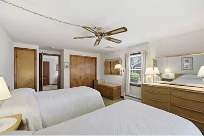 20 Bourbeau St, Chicopee, MA 01020 - Photo 28