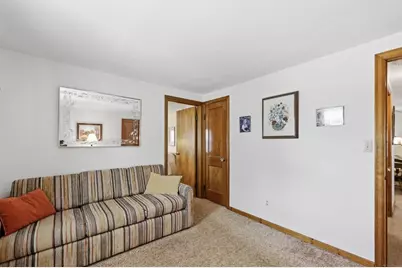 20 Bourbeau St, Chicopee, MA 01020 - Photo 26