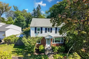 1 Lexington St, South Hadley, MA 01075 - Photo 2