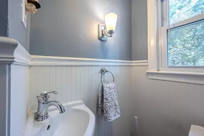 1 Lexington St, South Hadley, MA 01075 - Photo 30