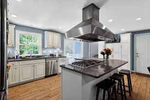 23 Smith St, Attleboro, MA 02703 - Photo 2