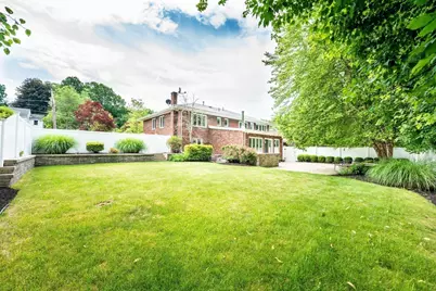5 Albemarle Rd, Norwood, MA 02062 - Photo 4