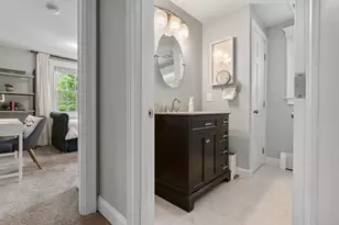 42 Hale St, Newburyport, MA 01950 - Photo 24