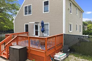 55 John St, Acushnet, MA 02743 - Photo 4