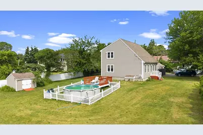 55 John St, Acushnet, MA 02743 - Photo 2