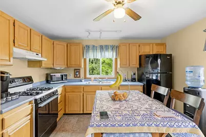 55 John St, Acushnet, MA 02743 - Photo 10