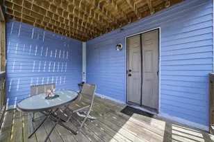 27 Ellington St, Boston, MA 02121 - Photo 24