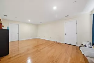 27 Ellington St, Boston, MA 02121 - Photo 16