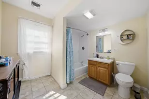 27 Ellington St, Boston, MA 02121 - Photo 4