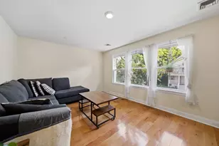 27 Ellington St, Boston, MA 02121 - Photo 2