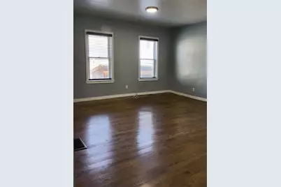 210 Hope St #1N, Fall River, MA 02721 - Photo 4