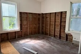 25-27 Charles St, Fitchburg, MA 01420 - Photo 14