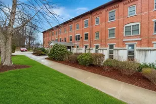 540 Main St, Clinton, MA 01510 - Photo 2