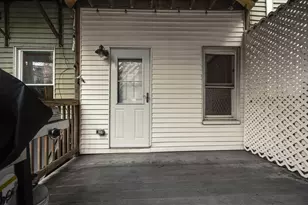 114 Trenton St, Boston, MA 02128 - Photo 16