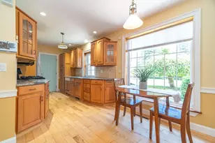 28 Parker St, East Longmeadow, MA 01028 - Photo 8