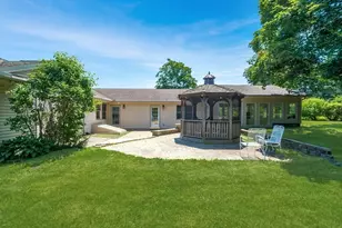 28 Parker St, East Longmeadow, MA 01028 - Photo 34