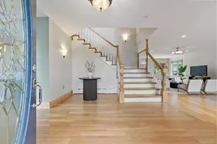 258 Hill St, Leominster, MA 01453 - Photo 10