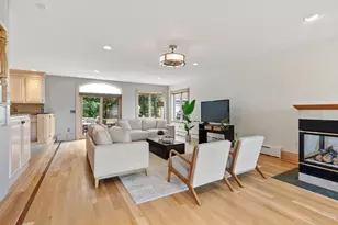 258 Hill St, Leominster, MA 01453 - Photo 14