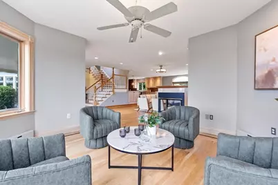 258 Hill St, Leominster, MA 01453 - Photo 12