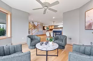 258 Hill St, Leominster, MA 01453 - Photo 12