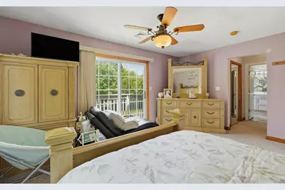 1527 Main Street, Acushnet, MA 02743 - Photo 22