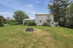1527 Main St, Acushnet, MA 02743 - Photo 6