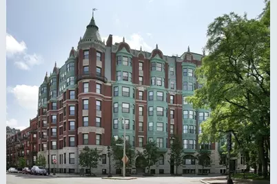 4 Charlesgate E #301, Boston, MA 02215 - Photo 16