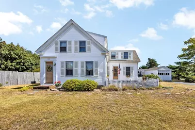 178 School St, Dennis, MA 02670 - Photo 2