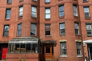 21 Symphony Rd, Boston, MA 02115 - Photo 1