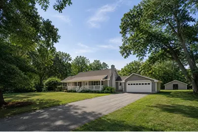 380 Woodward Ave, Seekonk, MA 02771 - Photo 2