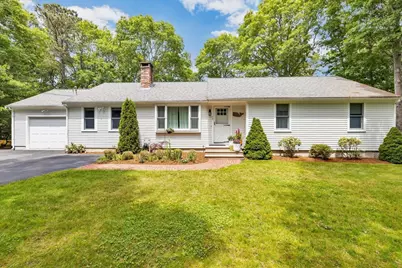 48 Bridgets Path, Barnstable, MA 02632 - Photo 2
